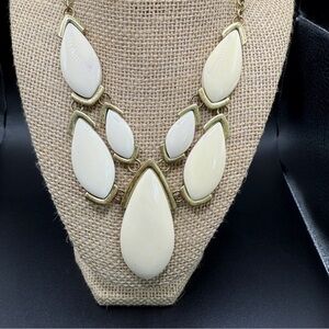 PREMIER DESIGNS - “Blanca” Cream Necklace on Antique Gold Hardware.